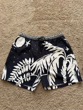 Johnny Was Men’s Palmas Board Shorts Black White Size Large NWOT